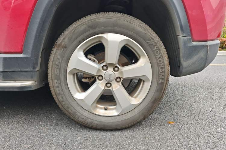 Used Jeep Compass 2017 200T Automatic Family Edition Exterior 4