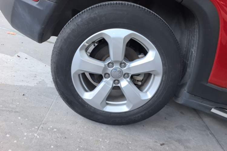 Used Jeep Compass 2017 200T Automatic Family Edition Exterior 5
