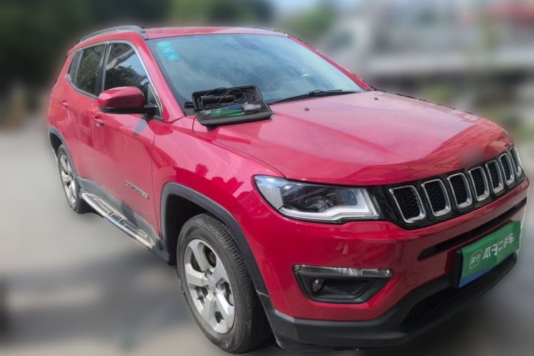 Used Jeep Compass 2017 200T Automatic Family Edition Front Right 45 Deg