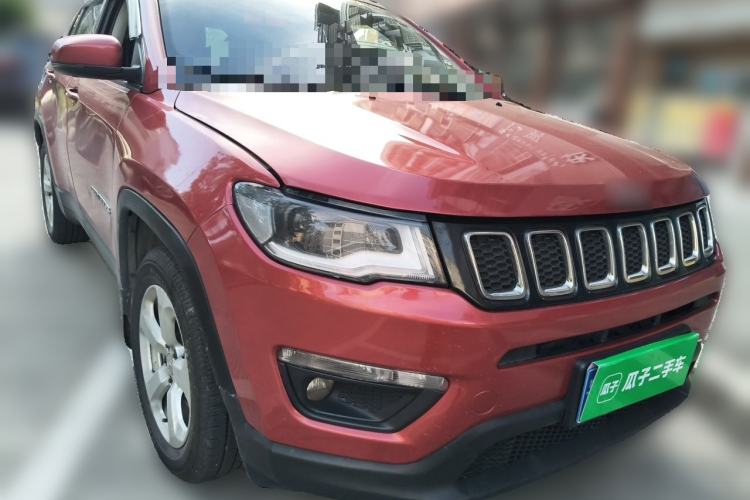 Used Jeep Compass 2017 200T Automatic Family Edition Front Right 45 Deg