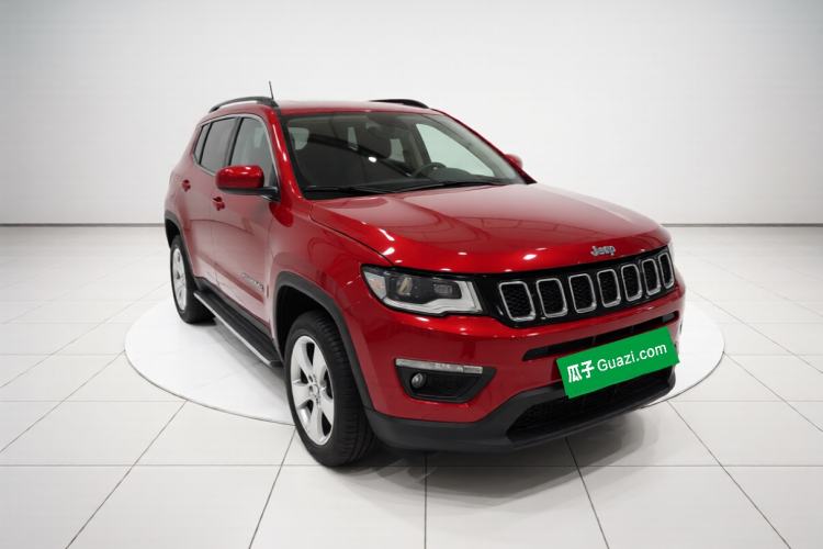 Used Jeep Compass 2017 200T Automatic Family Edition Front Right 45 Deg