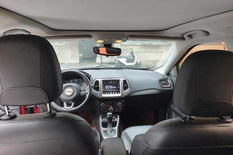 Used Jeep Compass 2017 200T Automatic Family Edition Headliner