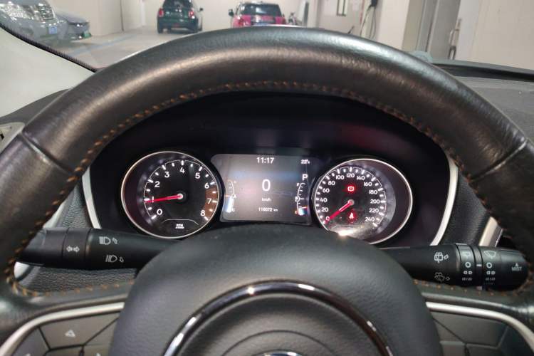 Used Jeep Compass 2017 200T Automatic Family Edition Instrument Cluster