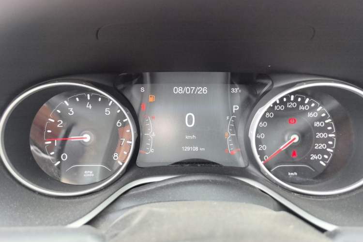 Used Jeep Compass 2017 200T Automatic Family Edition Instrument Cluster