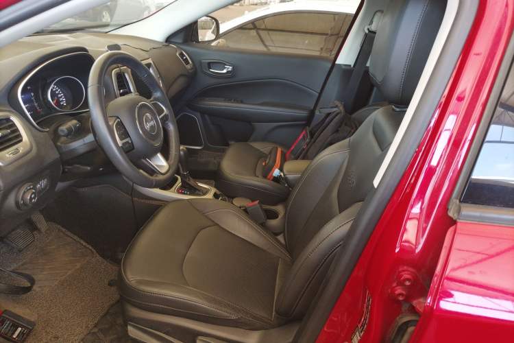 Used Jeep Compass 2017 200T Automatic Family Edition Left Front Seat