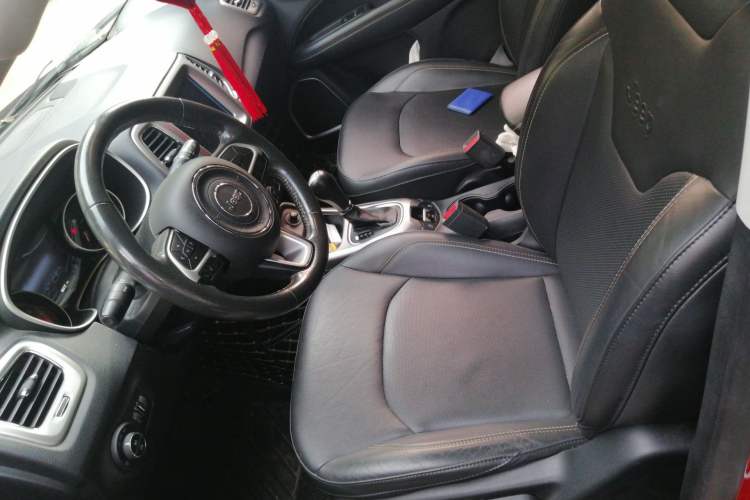 Used Jeep Compass 2017 200T Automatic Family Edition Left Front Seat