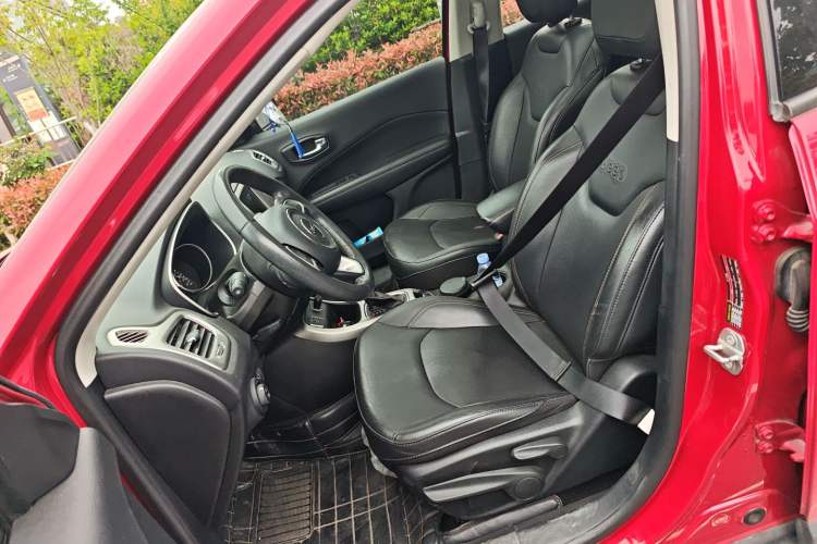 Used Jeep Compass 2017 200T Automatic Family Edition Left Front Seat