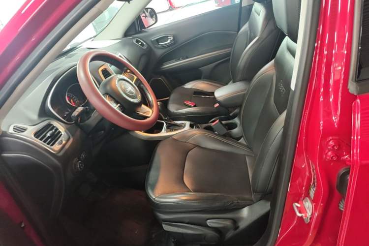 Used Jeep Compass 2017 200T Automatic Family Edition Left Front Seat