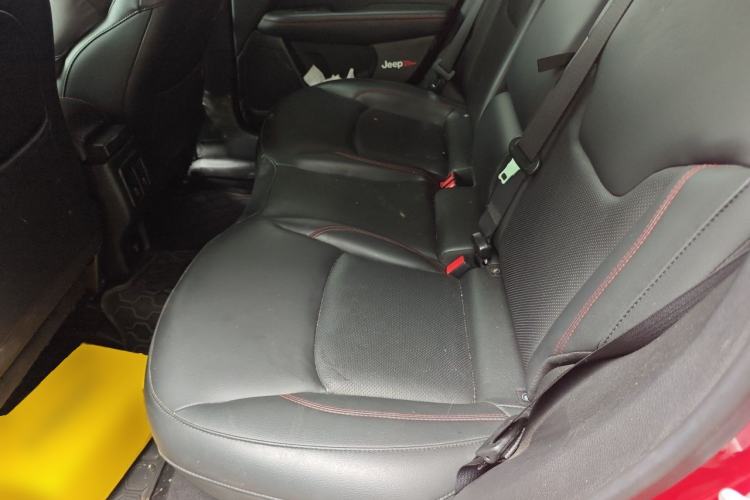 Used Jeep Compass 2017 200TS Automatic High-Performance All-Wheel Drive Edition Left Rear Seat