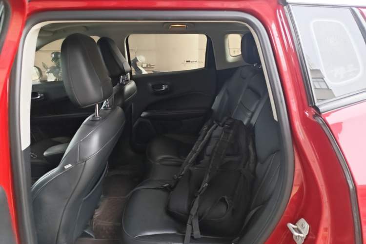 Used Jeep Compass 2017 200T Automatic Family Edition Left Rear Seat