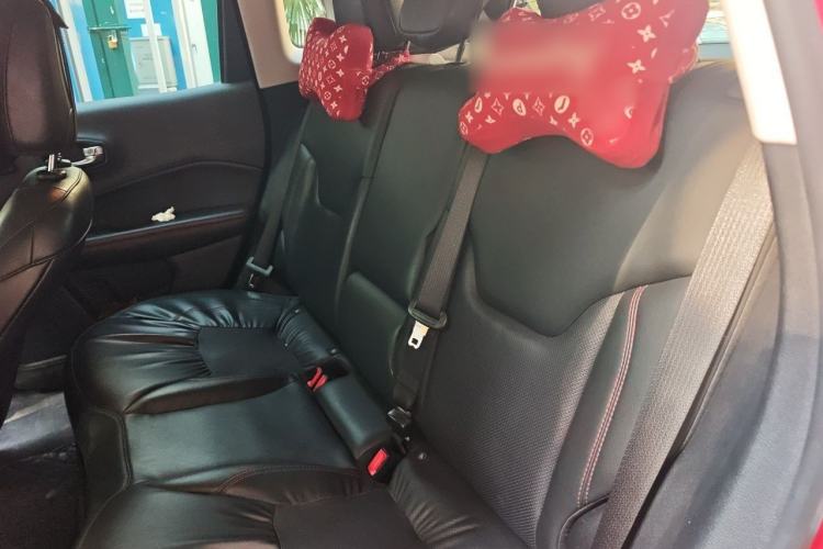 Used Jeep Compass 2017 200TS Automatic High-Performance All-Wheel Drive Edition Left Rear Seat