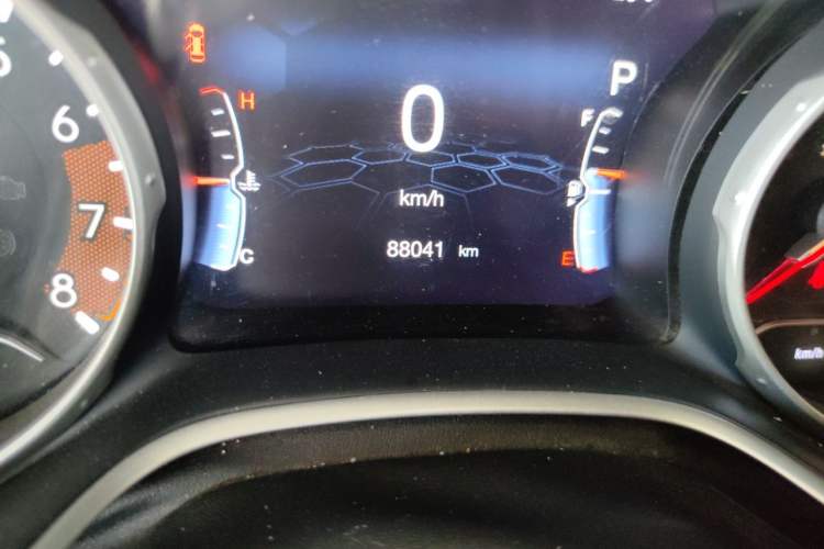 Used Jeep Compass 2017 200T Automatic Family Edition Odometer Close Up