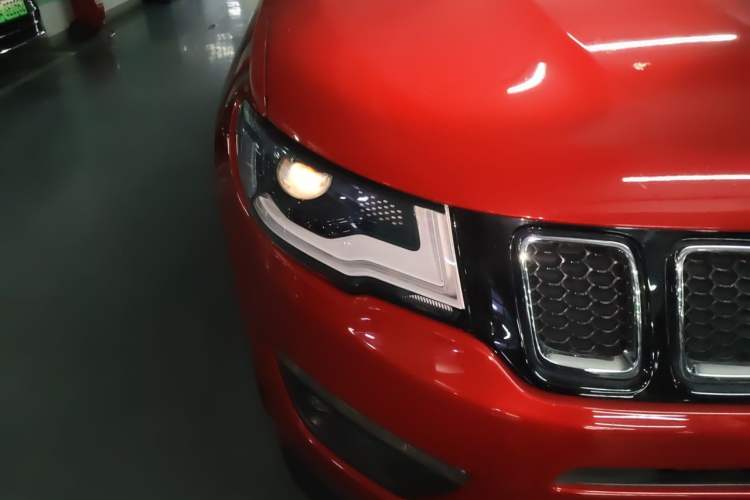 Used Jeep Compass 2017 200T Automatic Family Edition Right Front Headlight