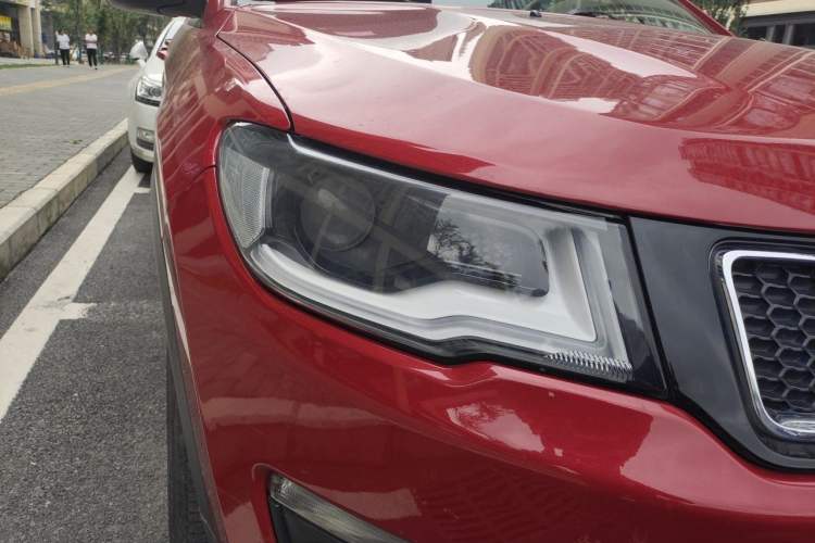 Used Jeep Compass 2017 200T Automatic Family Edition Right Front Headlight