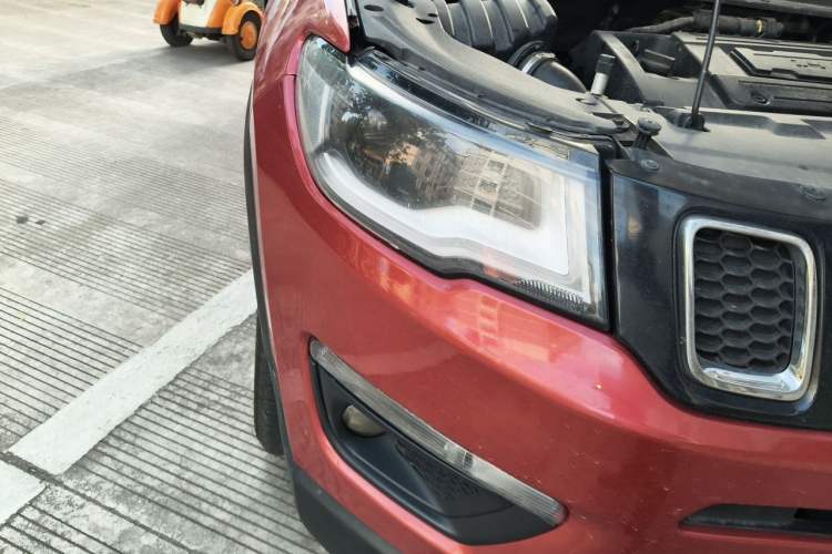 Used Jeep Compass 2017 200T Automatic Family Edition Right Front Headlight