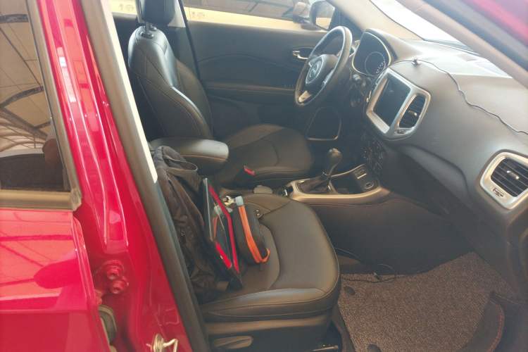 Used Jeep Compass 2017 200T Automatic Family Edition Right Front Seat