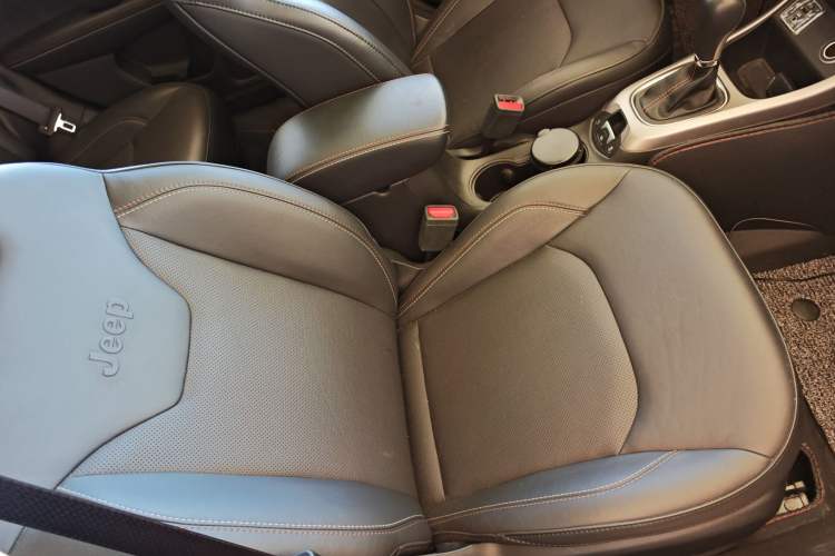Used Jeep Compass 2017 200T Automatic Family Edition Right Front Seat