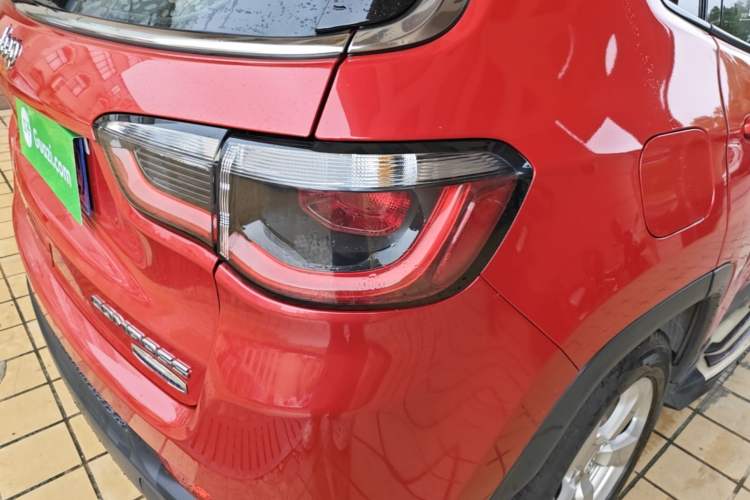 Used Jeep Compass 2017 200T Automatic Family Edition Right Rear Taillight