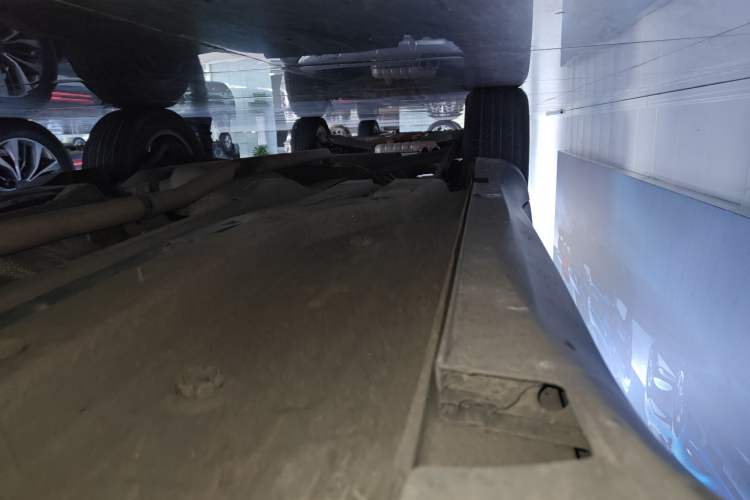 Used Jeep Compass 2017 200T Automatic Family Edition Right Side Sill