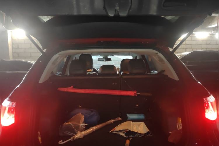 Used Jeep Compass 2017 200T Automatic Family Edition Trunk