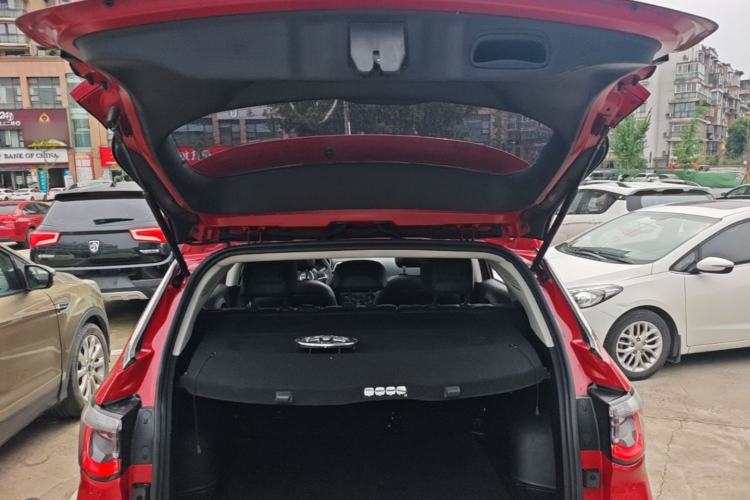 Used Jeep Compass 2017 200T Automatic Family Edition Trunk