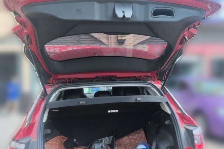 Used Jeep Compass 2017 200T Automatic Family Edition Trunk