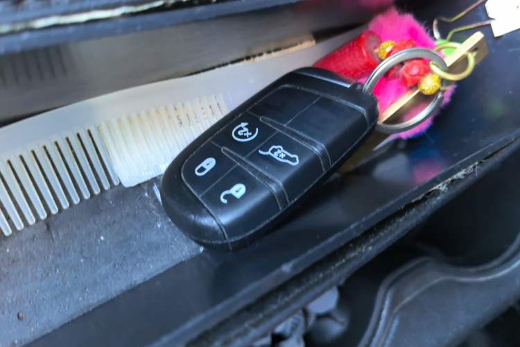Used Jeep Compass 2017 200TS Automatic High-Performance All-Wheel Drive Edition Vehicle Key
