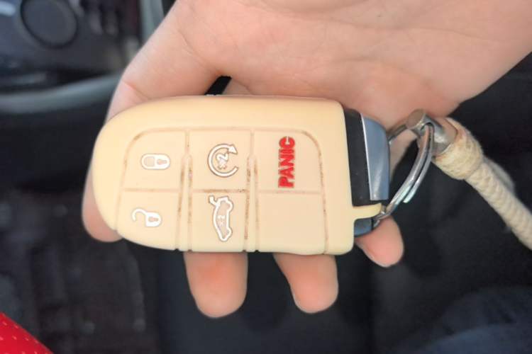 Used Jeep Compass 2017 200T Automatic Family Edition Vehicle Key
