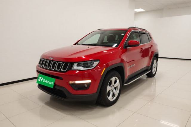 Jeep Compass 2017 200T Automatic Family Edition d’occasion