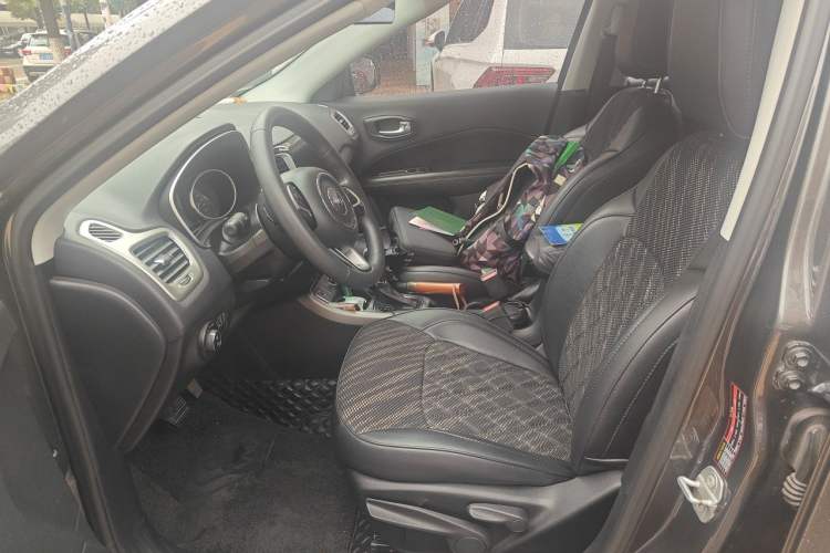 Used Jeep Compass 2017 200T Automatic Enjoyment Version Driver Seat
