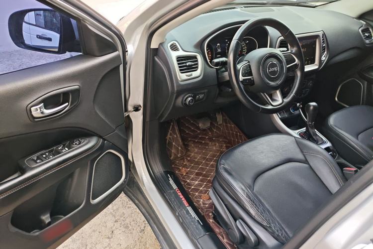 Used Jeep Compass 2017 200T Automatic Family Edition Driver Seat