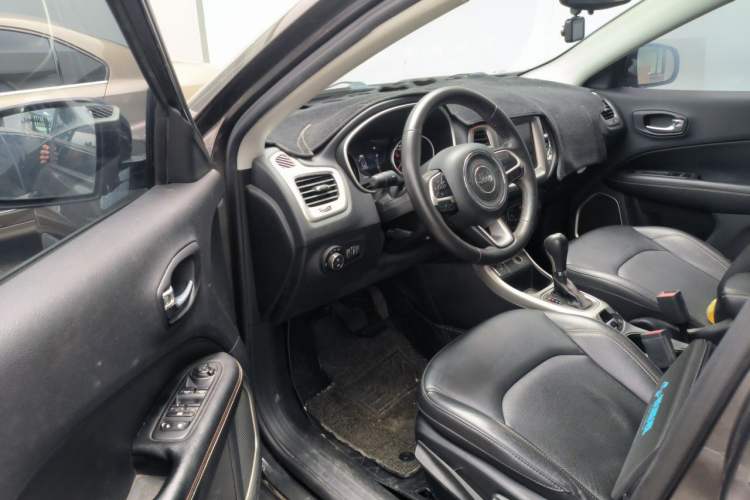 Used Jeep Compass 2017 200T Automatic Family Edition Driver Seat