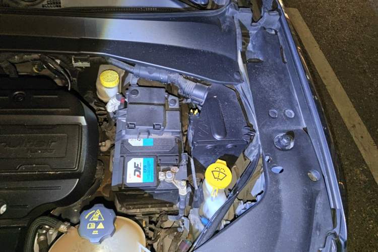 Used Jeep Compass 2017 200T Automatic Family Edition Engine Bay Left