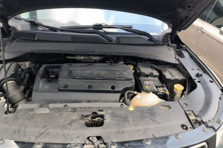 Used Jeep Compass 2017 200T Automatic Family Edition Engine Bay Left