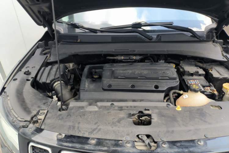 Used Jeep Compass 2017 200T Automatic Family Edition Engine Bay Right