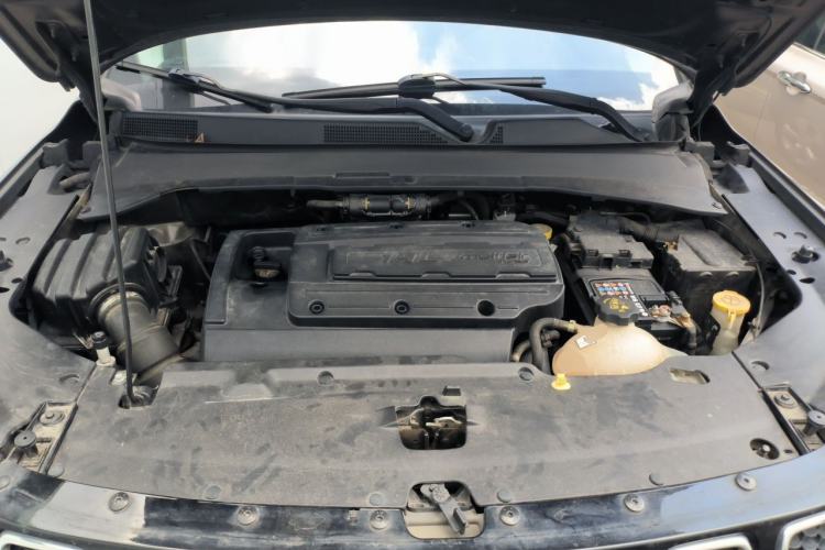 Used Jeep Compass 2017 200T Automatic Family Edition Engine Bay