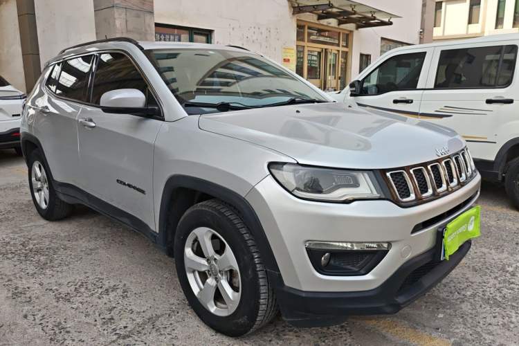 Used Jeep Compass 2017 200T Automatic Family Edition Exterior 1