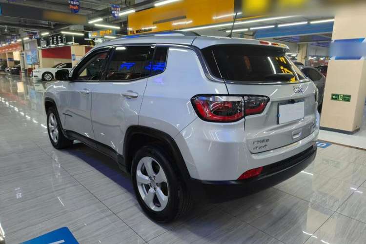 Used Jeep Compass 2017 200T Automatic Comfort Edition Exterior 3
