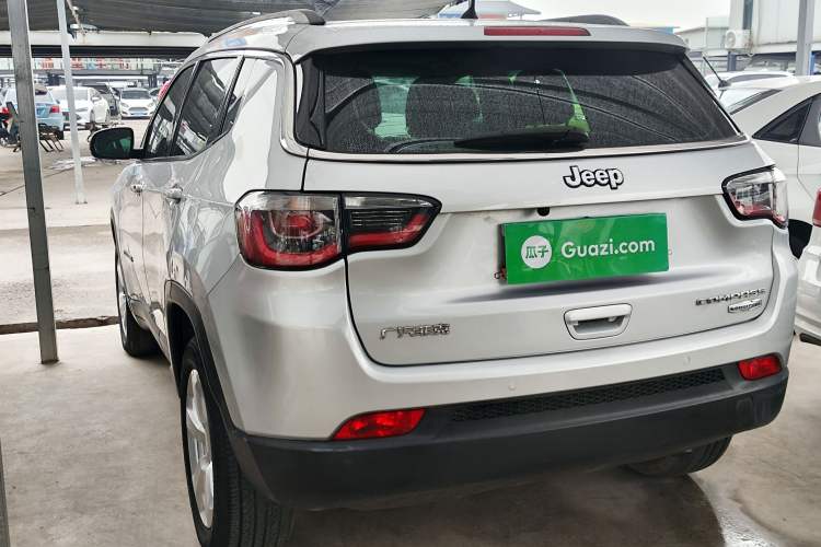 Used Jeep Compass 2017 200T Automatic Comfort Edition Exterior 4