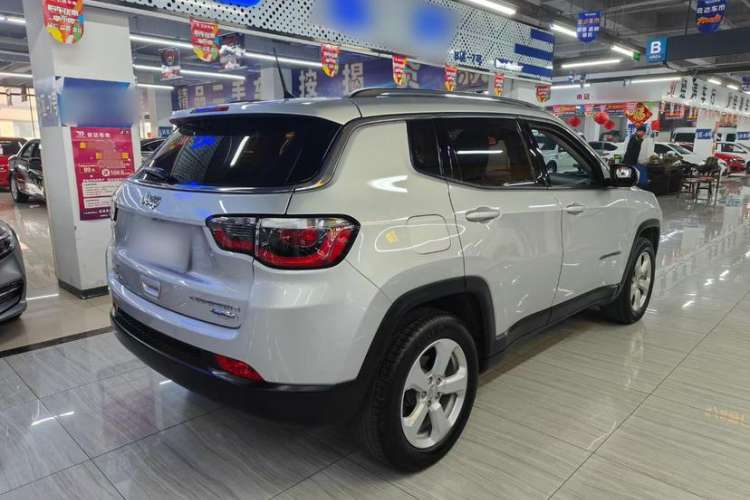 Used Jeep Compass 2017 200T Automatic Comfort Edition Exterior 5