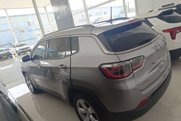 Used Jeep Compass 2017 200T Automatic Family Edition Exterior 5