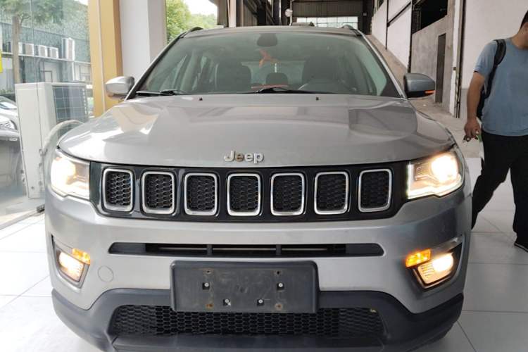 Used Jeep Compass 2017 200T Automatic Family Edition Front