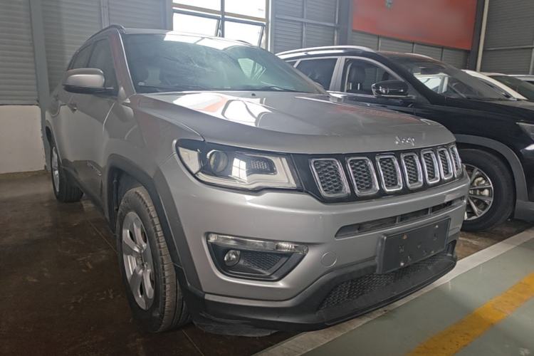 Used Jeep Compass 2017 200T Automatic Family Edition Front Right 45 Deg
