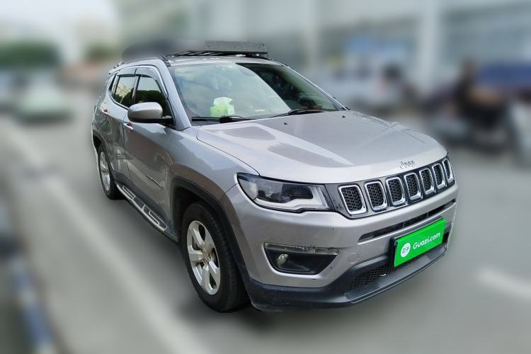 Used Jeep Compass 2017 200T Automatic Family Edition Front Right 45 Deg