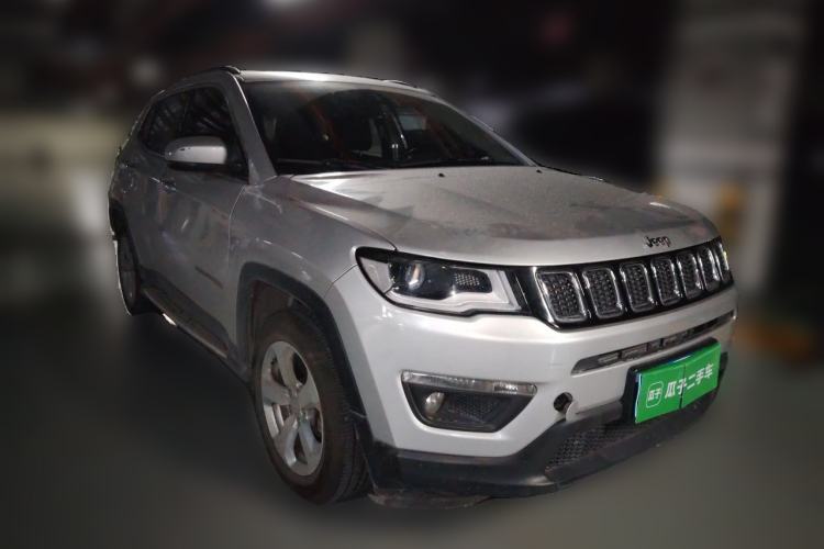 Used Jeep Compass 2017 200T Automatic Family Edition Front Right 45 Deg