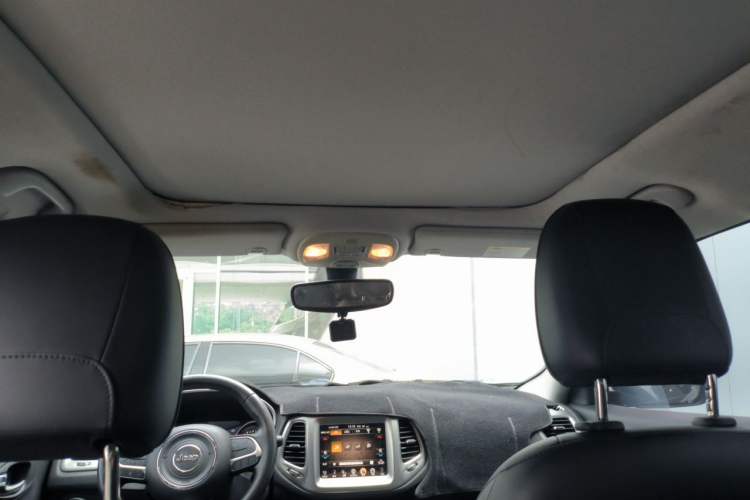 Used Jeep Compass 2017 200T Automatic Family Edition Headliner