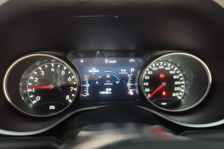 Used Jeep Compass 2017 200T Automatic Family Edition Instrument Cluster