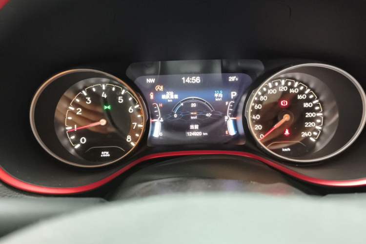 Used Jeep Compass 2017 200TS Automatic High-Performance All-Wheel Drive Edition Instrument Cluster
