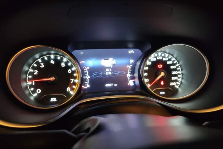 Used Jeep Compass 2017 200T Automatic Family Edition Instrument Cluster