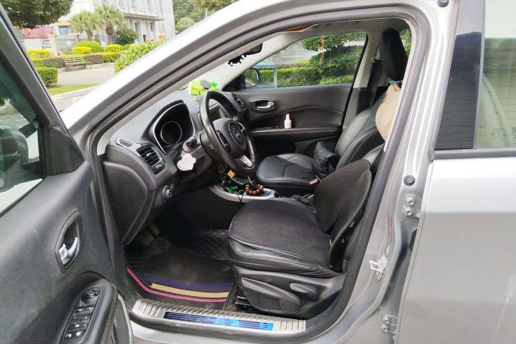 Used Jeep Compass 2017 200T Automatic Family Edition Left Front Seat